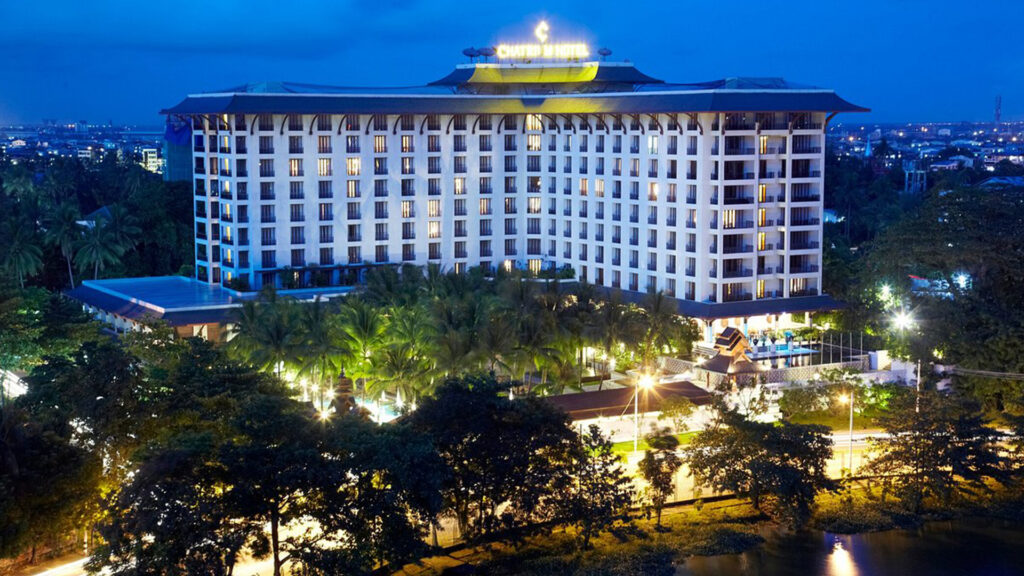 Chatrium Hotel Royal Lake Yangon ရွှင်ပျော်ပျော် အချိန်လေးဖန်တီးရန်